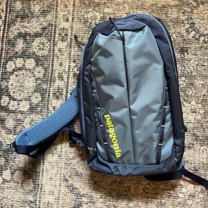 Patagonia 18L Atom Pack